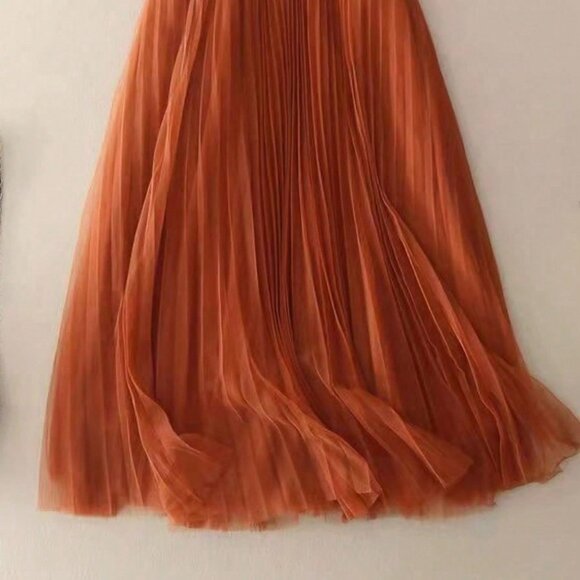 Pumpkin Spice Women's Elegant Pleated Mesh A-Line Skirt - Picture 4 of 7
